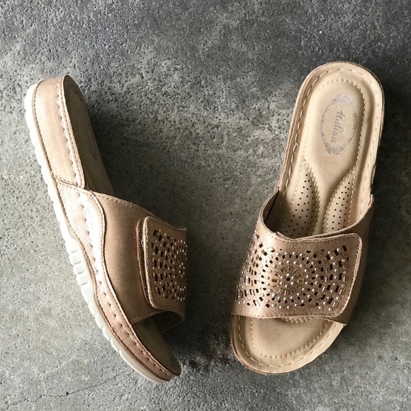 Italina Comfort Gold Velcro Strap Slide Sandal 9 - Picture 3 of 7